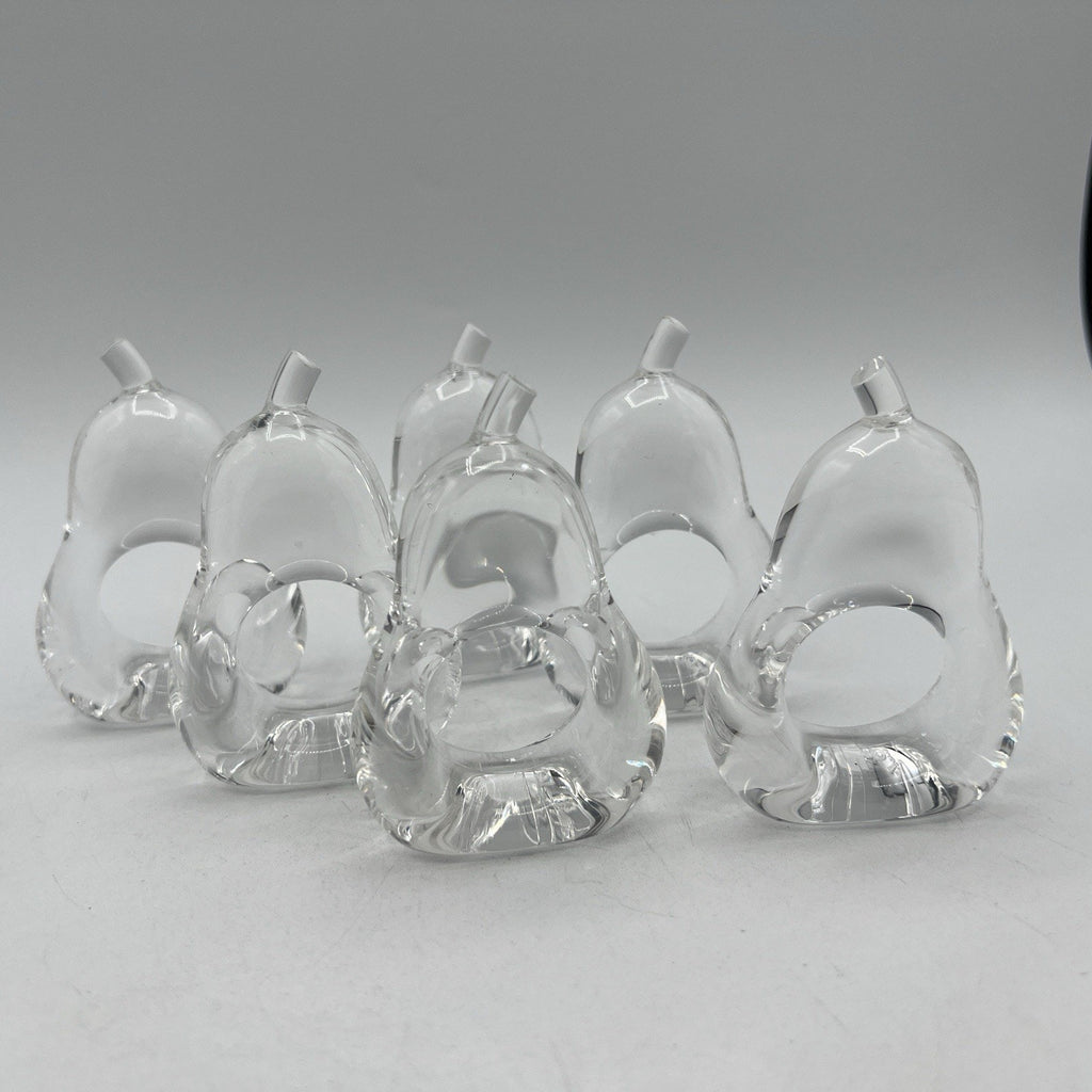 Vintage Clear Lucite Pear Shaped Napkin Rings Fruit Summer Spring MCM Taiwan 3"