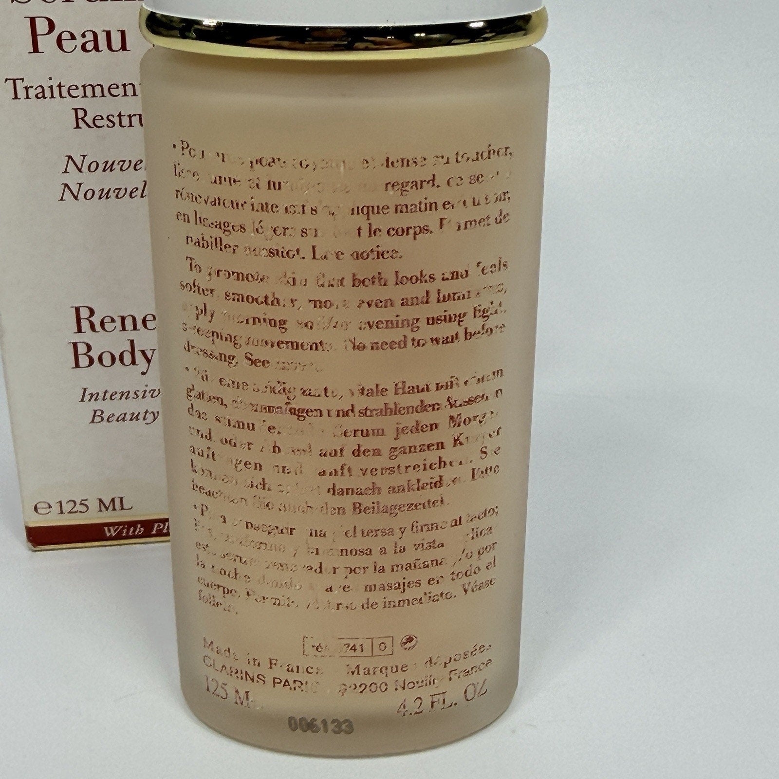 Clarins Renew Plus Body Serum Age-Defying 4.2 fl oz Sealed in Box AS-IS