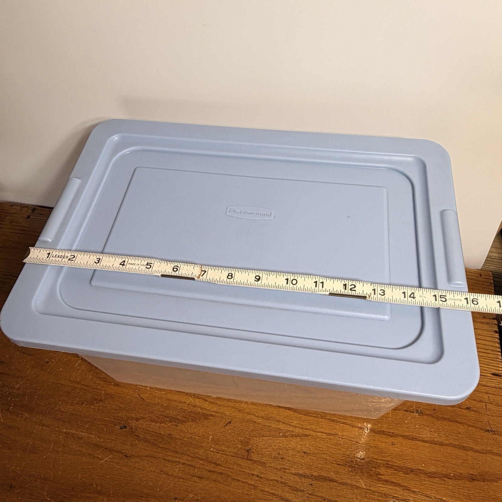 Vtg Rubbermaid 2222 Keepers 19.5 Qt Clear Blue Box Storage Tote Container 1990