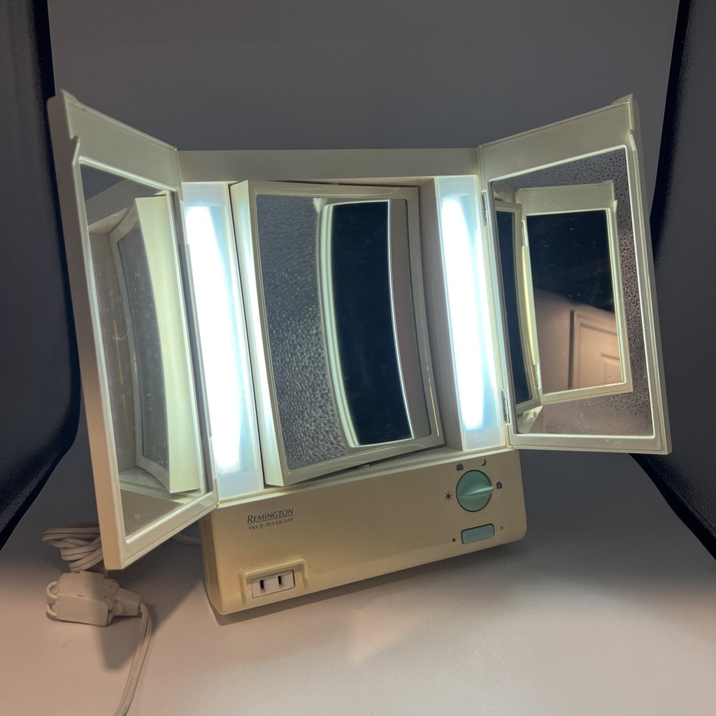 Vintage REMINGTON True to Light Make Up Mirror Magnifying Outlet Model LM-8