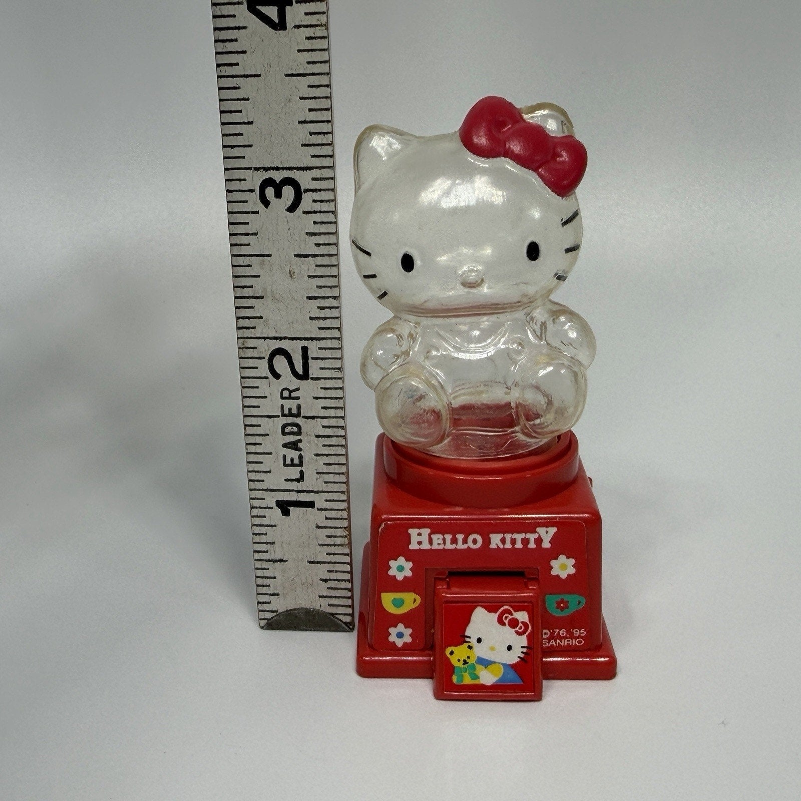 Vintage Sanrio Hello Kitty Mini Gumball Candy Machine 1995 Red 3.5"