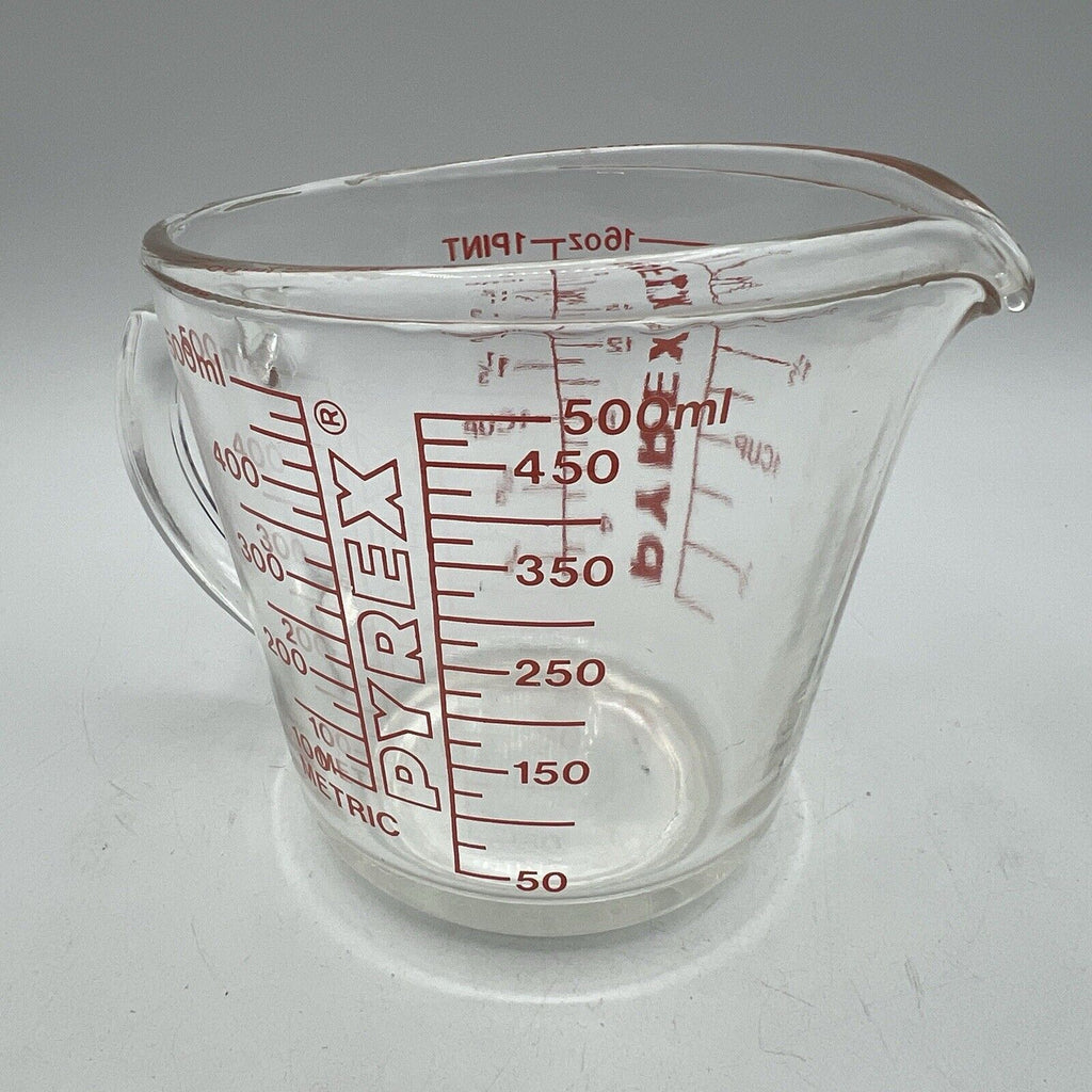 Vintage Glass Pyrex Liquid Measuring 2 Cup 516 Glass Red Letter D-Handle