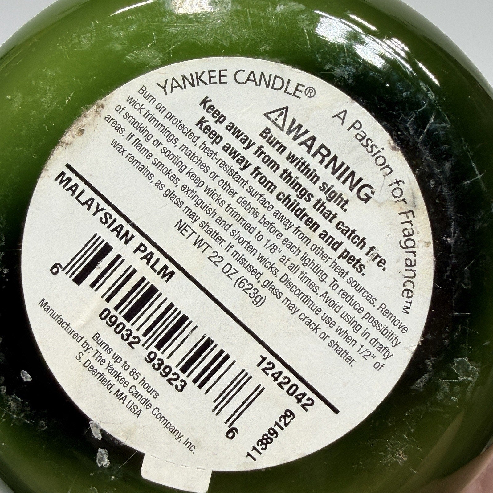Yankee Candle World Journey Malaysian Palm 22 oz Candle AS-IS RARE Discontinued