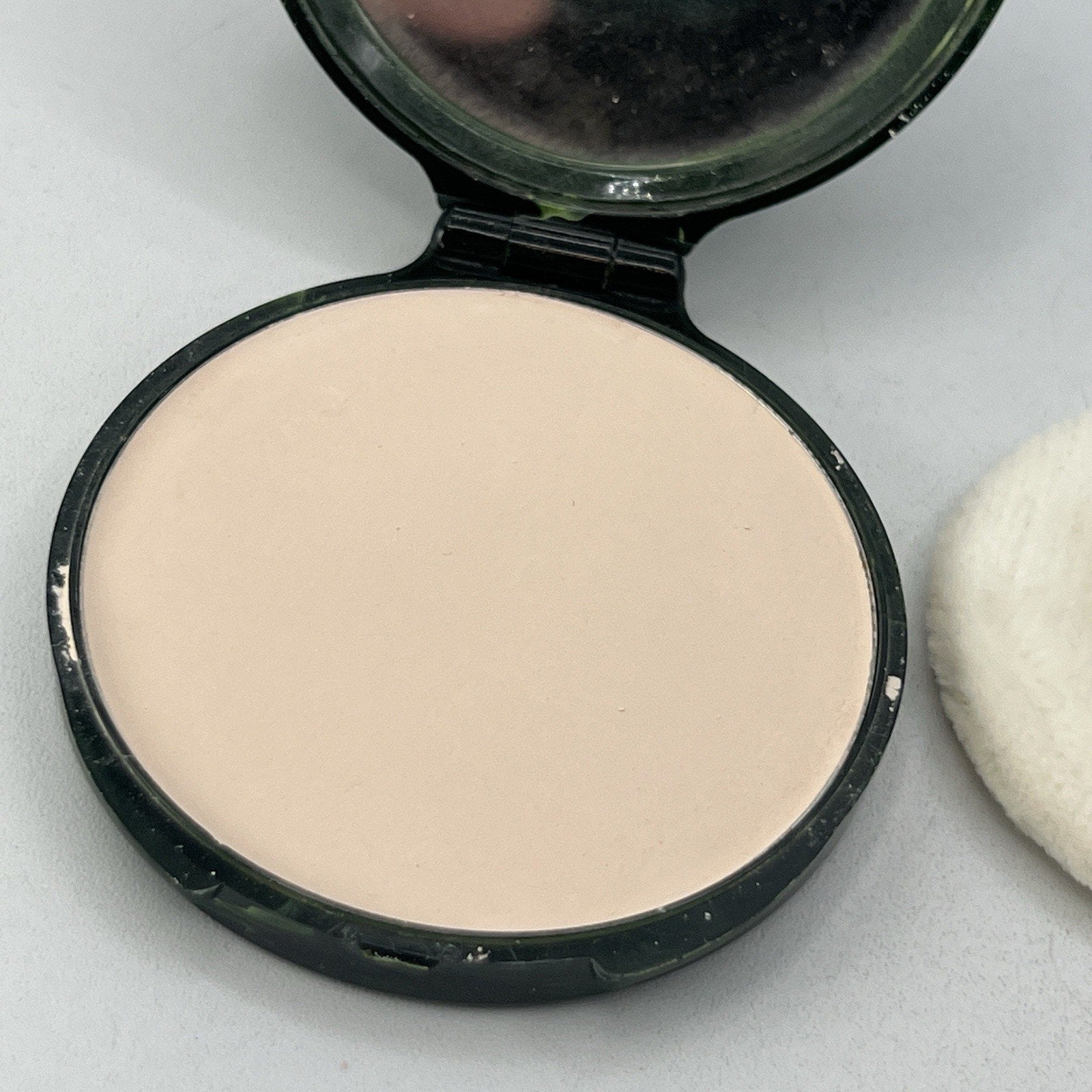 NEW Vintage Estee Lauder Youth Dew Compact Powder Transparent 4/10 oz
