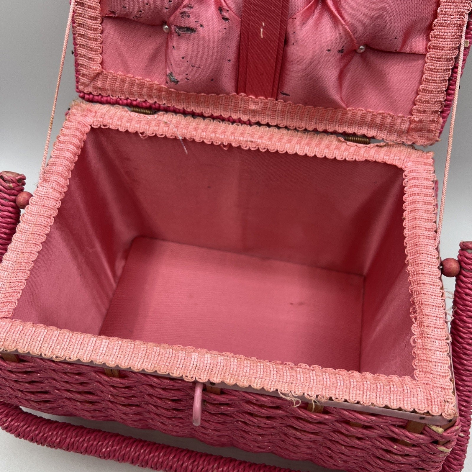 Vintage Pink Wicker Paisley Sewing Basket Japan Handle 7x10" Retro