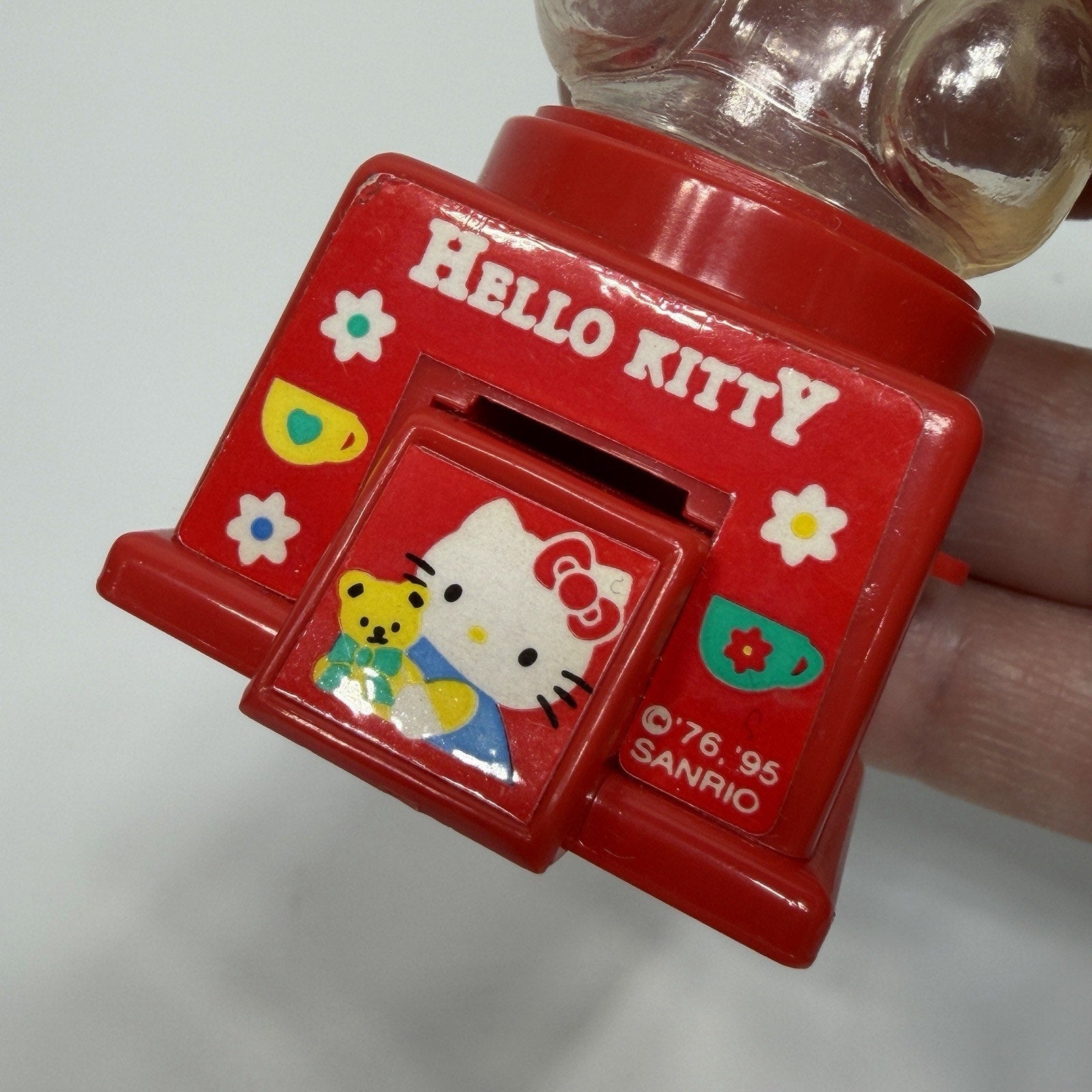 Vintage Sanrio Hello Kitty Mini Gumball Candy Machine 1995 Red 3.5"