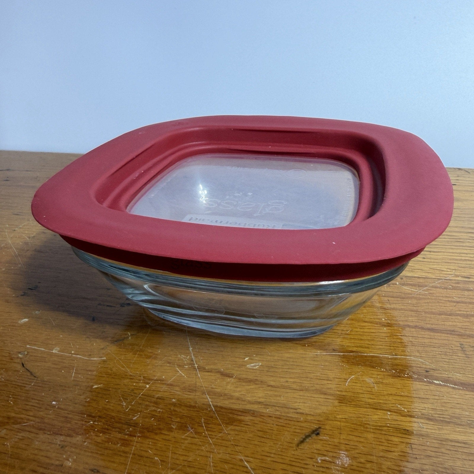 Rubbermaid Glass Food Storage 2.5 Cup Container Red Easy Find Lid 7N62 USA