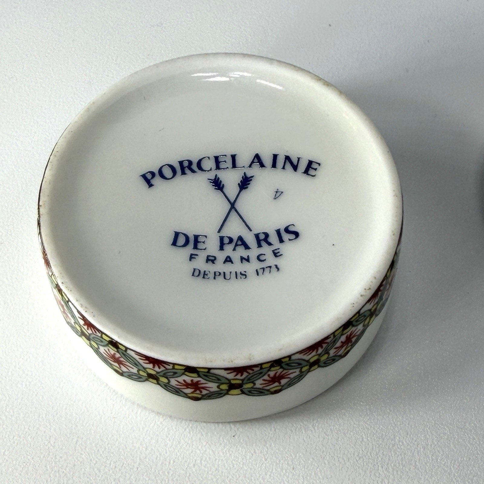 Vintage Porcelaine de Paris Trinket Box Lid Dragonfly France 2" Flower Painted