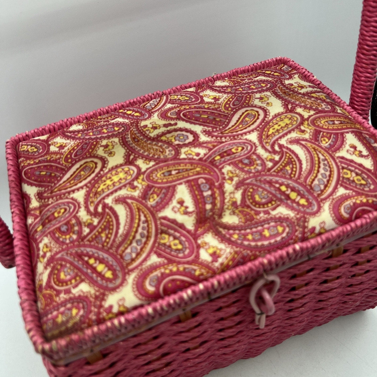 Vintage Pink Wicker Paisley Sewing Basket Japan Handle 7x10" Retro