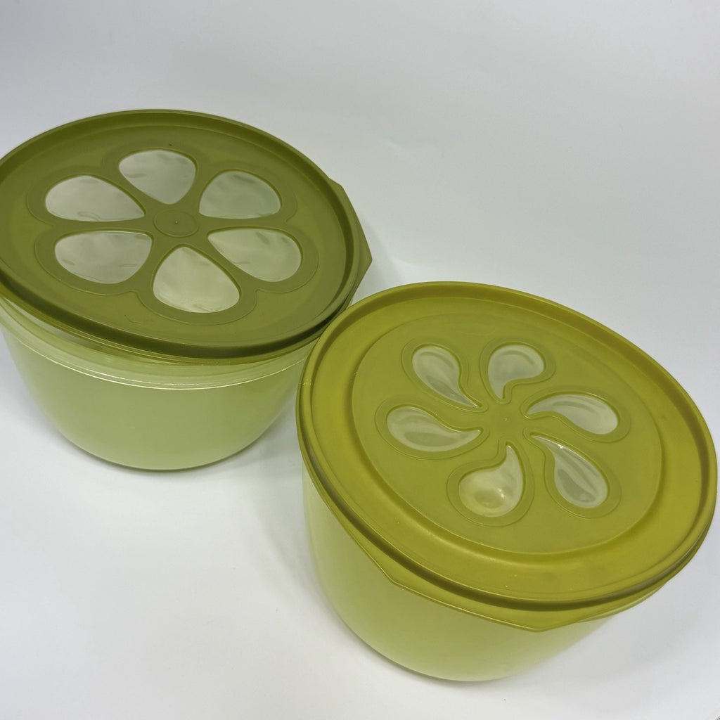 Set 2 Vintage Rubbermaid Storage Nesting Bowls Daisy Lids Avocado Green 12 Cup