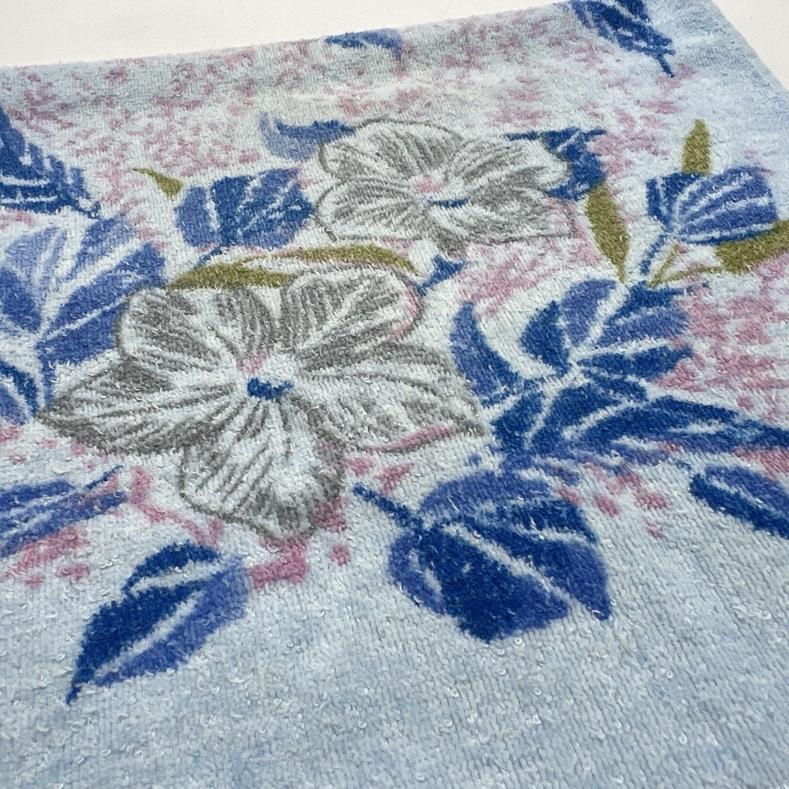 Vintage 1960-70 Cannon Mills MCM Hand Towel Blue Pink Flowers Floral 23" USA