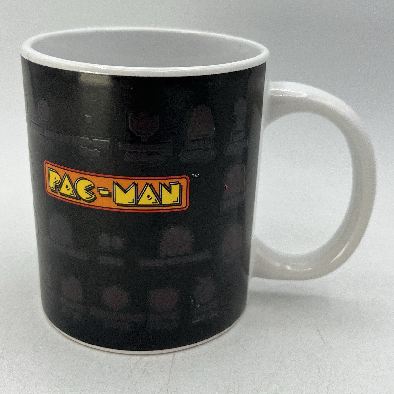 Vtg Pac Man Charcters Symbols Black Heat Color Changing Paladone Mug RARE