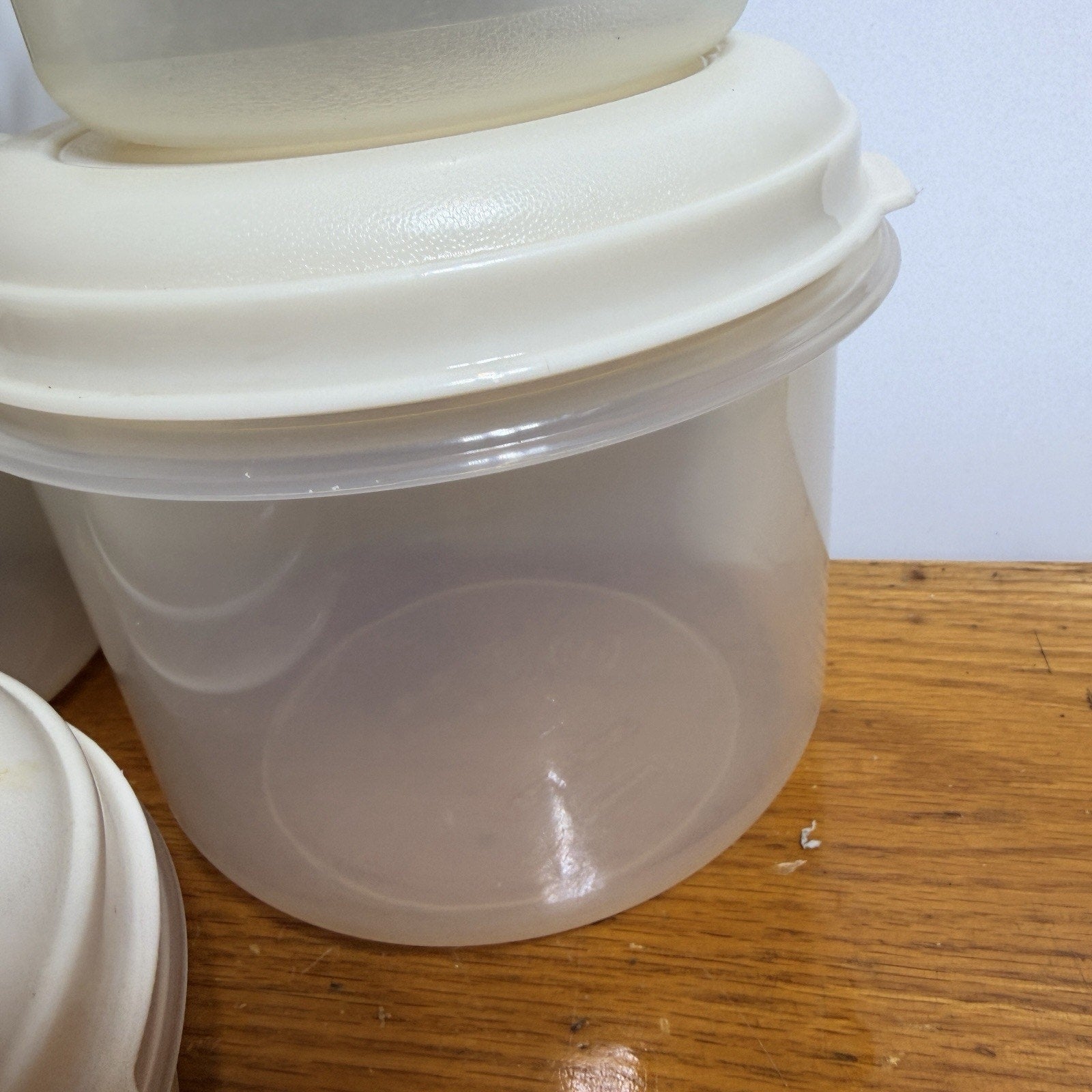 Set 8 Vtg Rubbermaid Servin Saver Round Food Containers Almond Lids