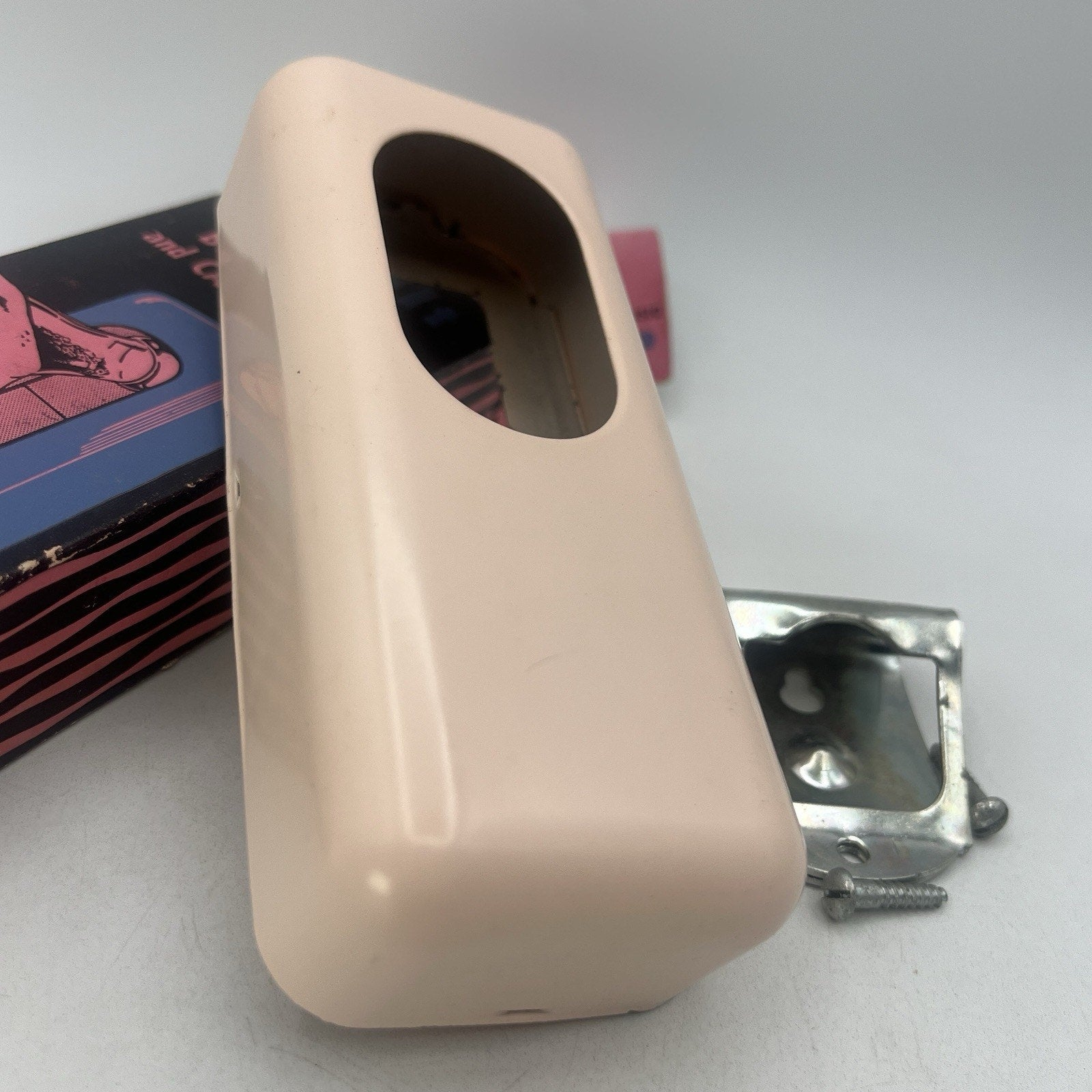 Vintage RARE PINK Akbilt Metal Wall Mount Bottle Opener & Cap Catcher Retro 50s
