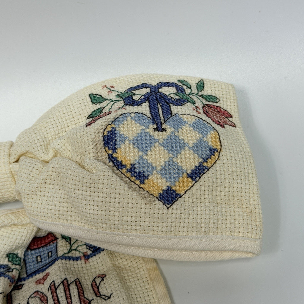 Counted Cross Stitch Bow Home is Where You Hang Heart Dimensions 90s Cottage 15"