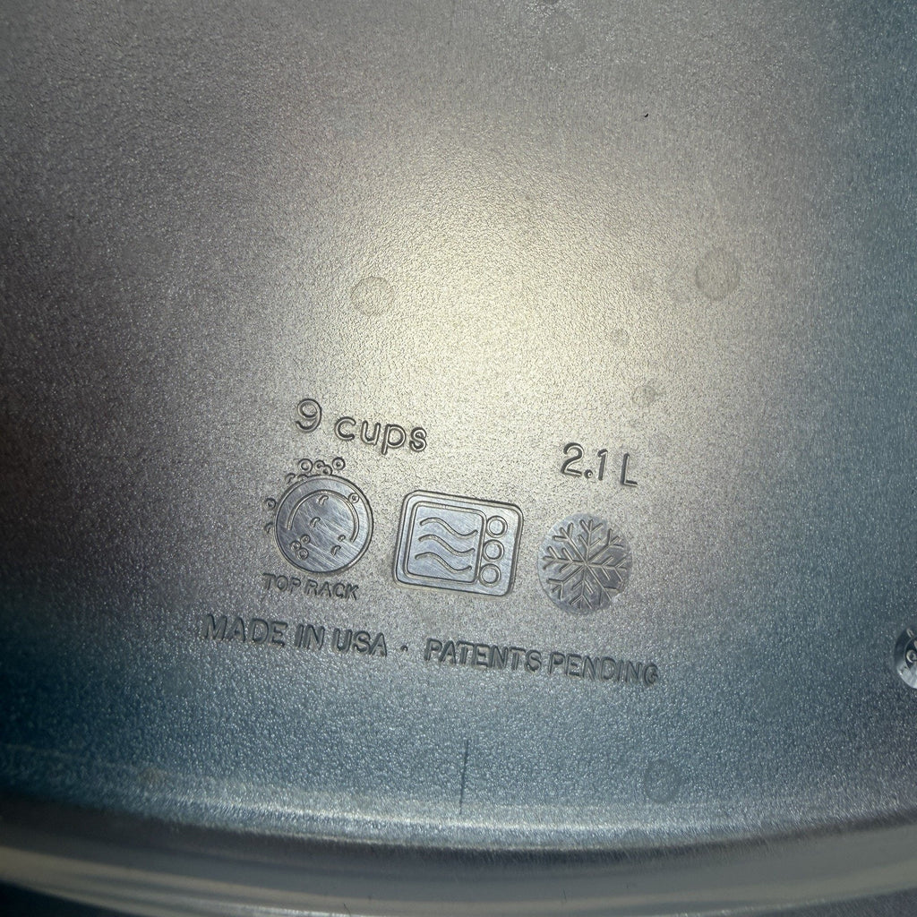 Rubbermaid 7J68 Premier 9 CUP Square Bowl Container Blue Easy View Lid