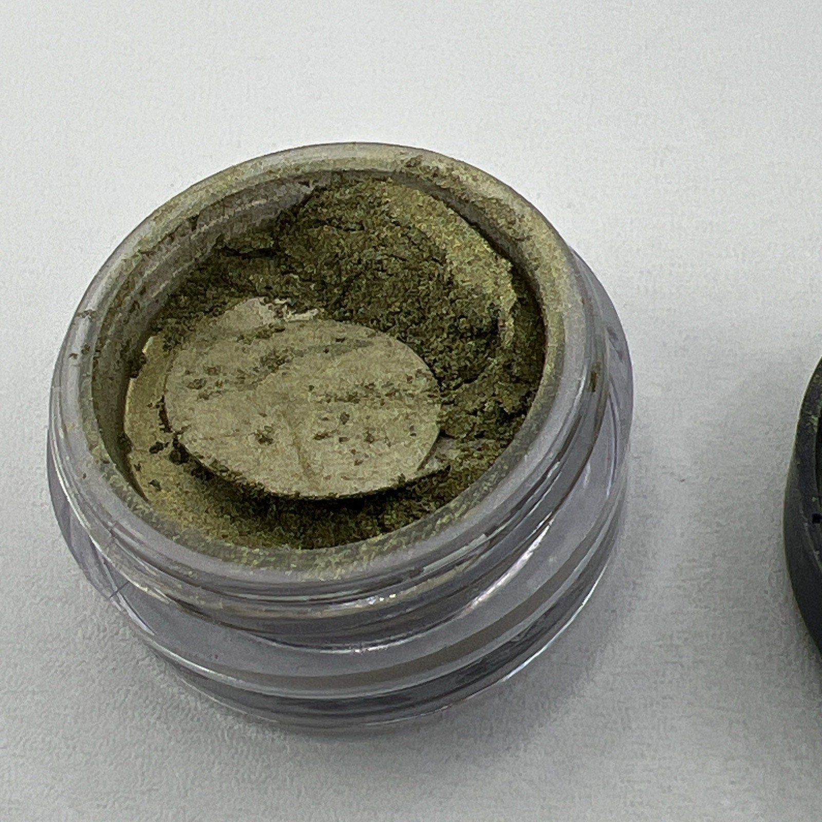 bareMinerals EyeColor Shadow WEDNESDAY Green Shimmer .01 oz .28 g NEW