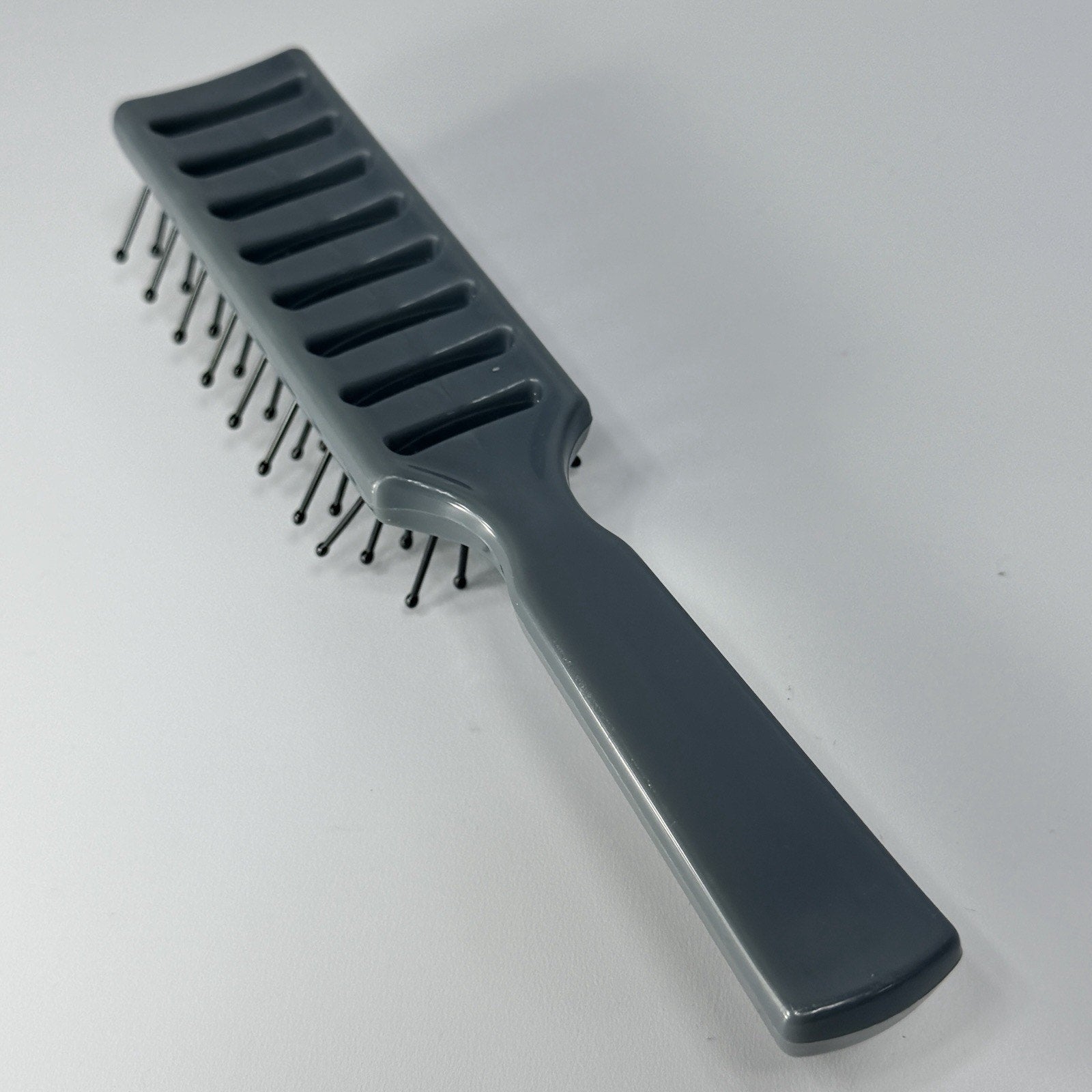 Vintage 1980s GOODY Vented Hair Brush Pocket Travel Gray Ball Tip USA 7.5” USA