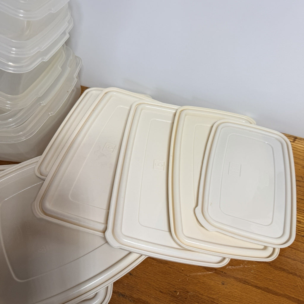 Set 7 Vtg Rubbermaid Servin Saver Rectangle Square Food Containers Almond Lids