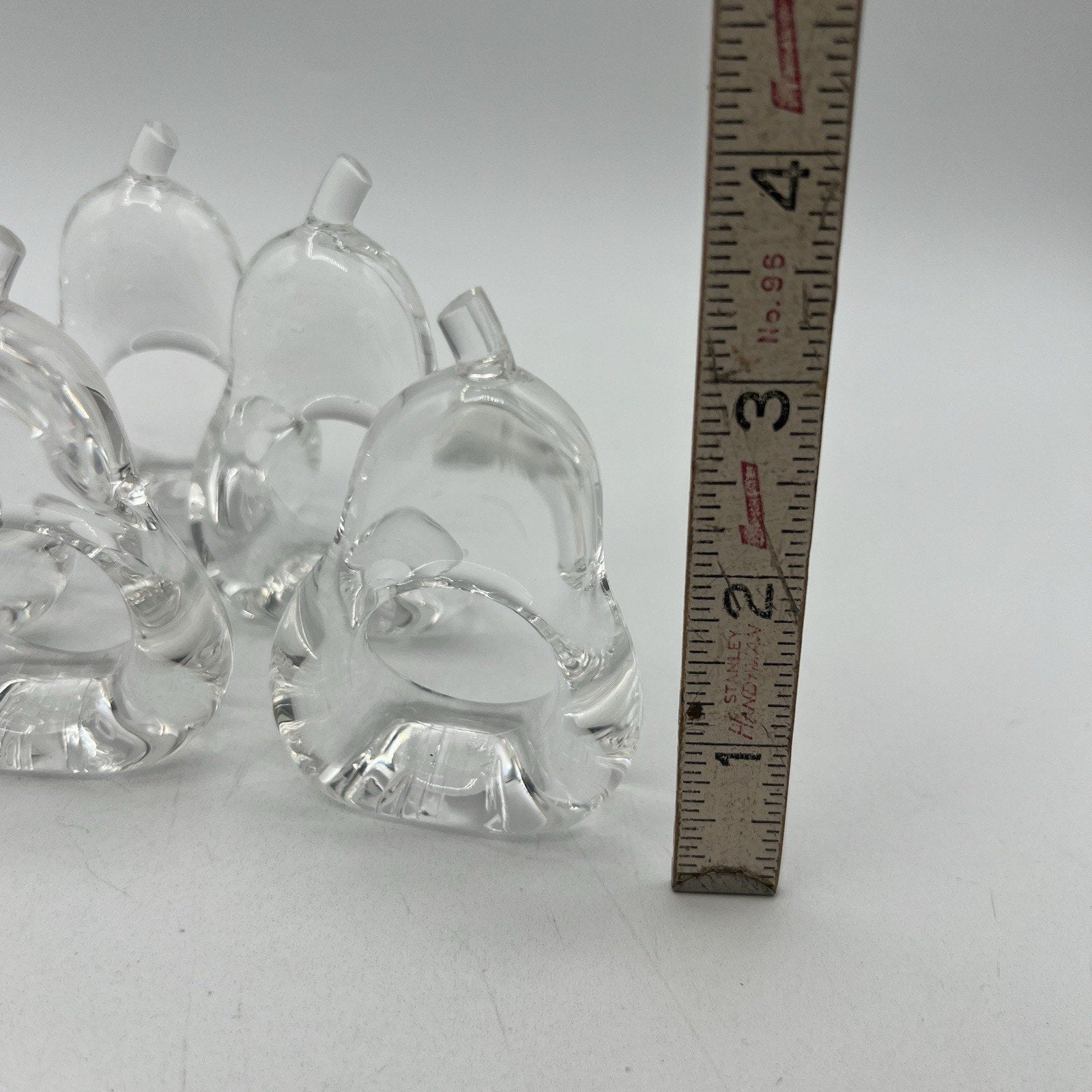 Vintage Clear Lucite Pear Shaped Napkin Rings Fruit Summer Spring MCM Taiwan 3"
