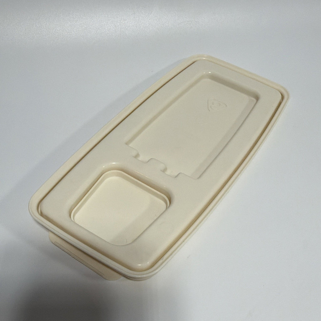 Vintage Rubbermaid Servin Saver 0089 #3 Cereal Keeper Almond Flip Top LID ONLY