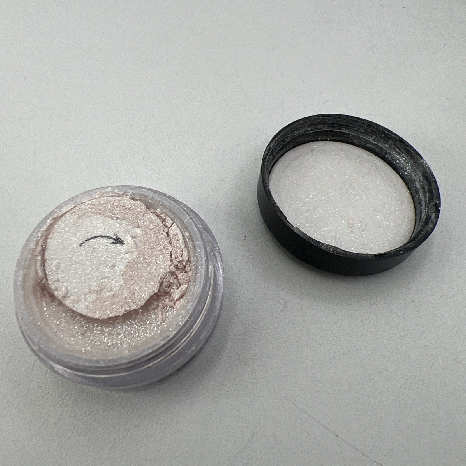 bareMinerals EyeColor Shadow SATURDAY Pink Shimmer .01 oz .28 g NEW