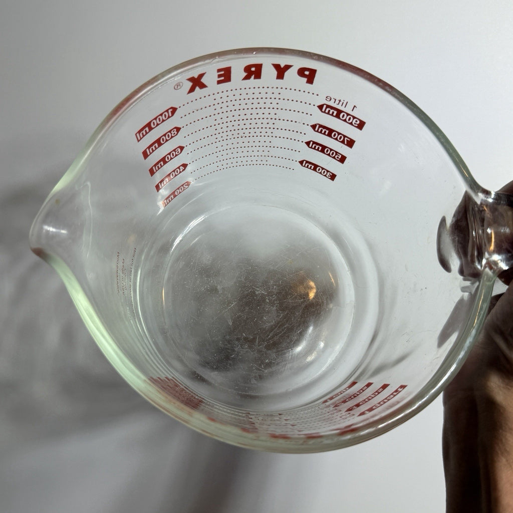 Vintage PYREX Glass Liquid 1 Quart 4 Cup Measuring Red Capital Lettering