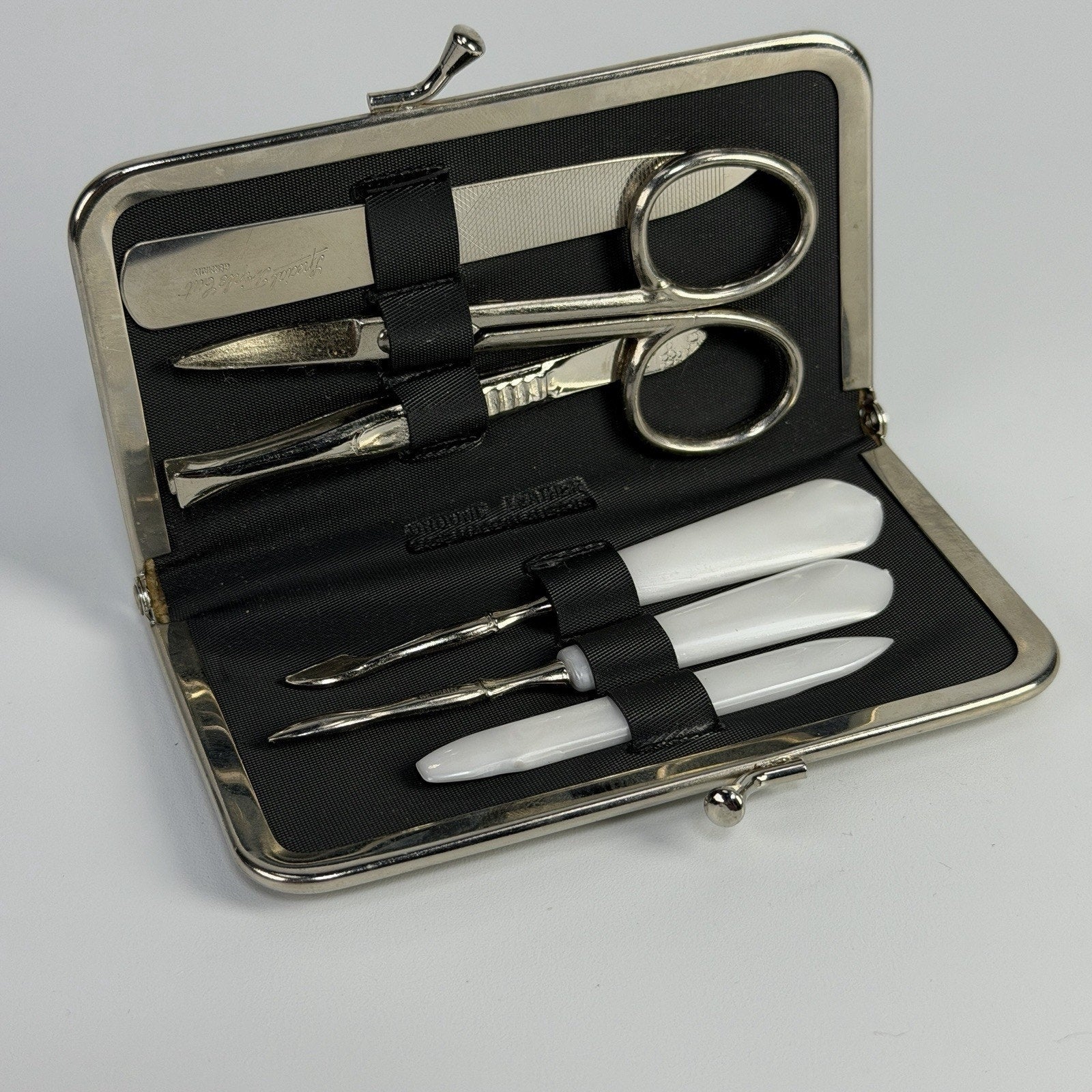 7 Pc Small Vtg Manicure Set Travel Purse Silver Leather Stainless Germany 4.5"