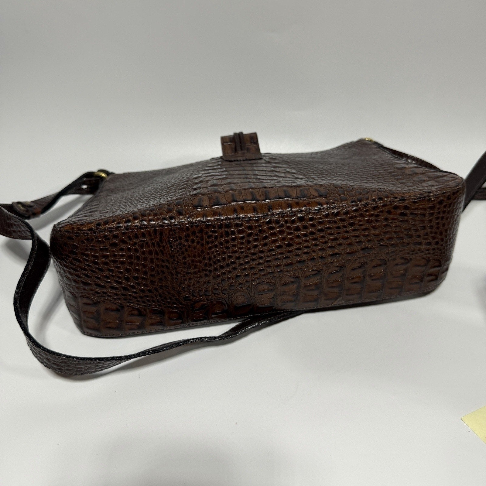 Brahmin Isabelle Brown Pecan Croc Embossed Leather Purse Crossbody 11"