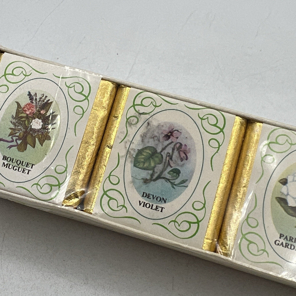 6 Vintage English Bath Cubes Perfumed Rose Lavender Gardenia Violet Muguet NEW
