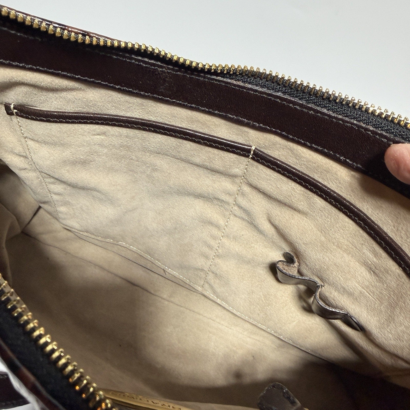 Brahmin Isabelle Brown Pecan Croc Embossed Leather Purse Crossbody 11"