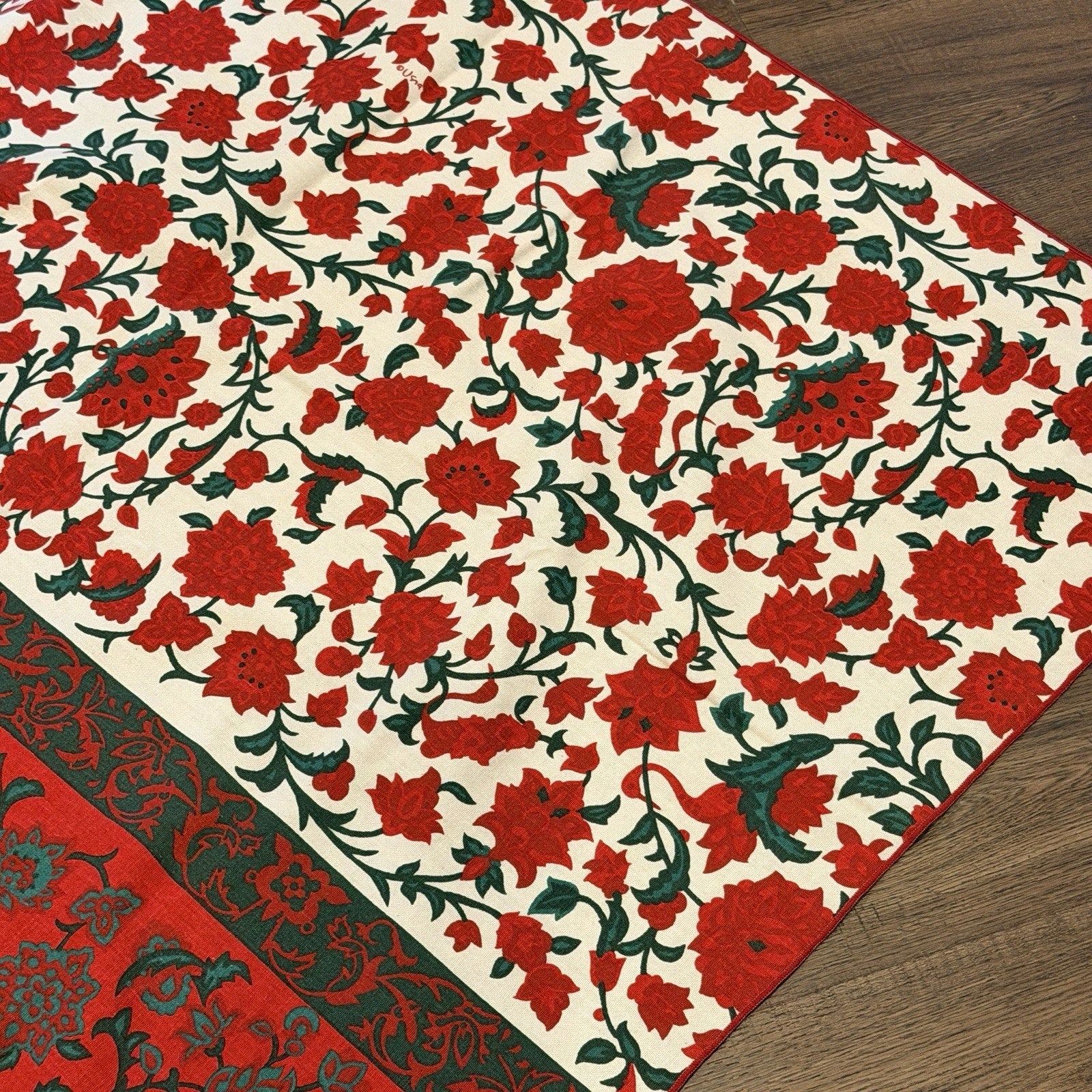 Vintage Vera Neumann Red Green Christmas Floral Linen Tablecloth 70s 64x84"