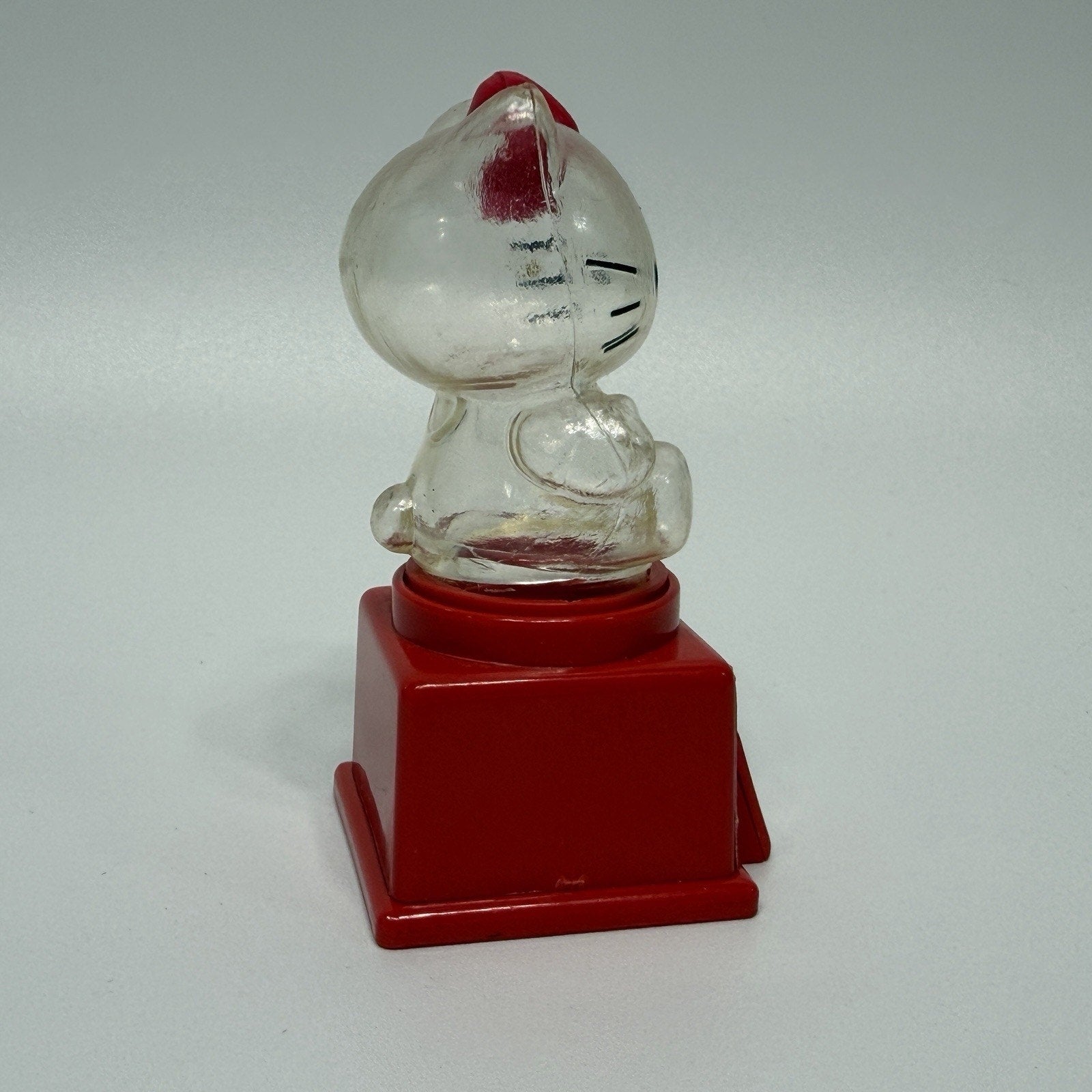 Vintage Sanrio Hello Kitty Mini Gumball Candy Machine 1995 Red 3.5"