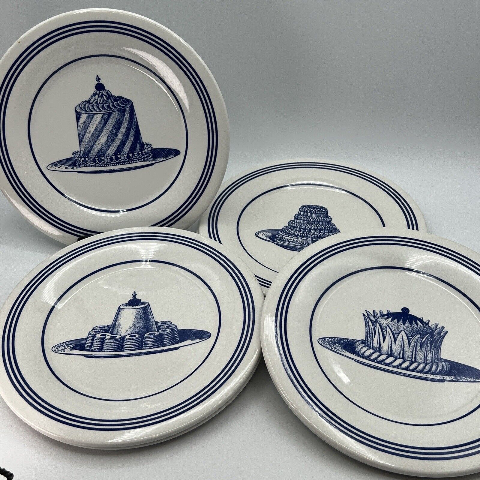 Set 8 Williams Sonoma Carime 9” Dessert Cake Plates Blue White Stripe England