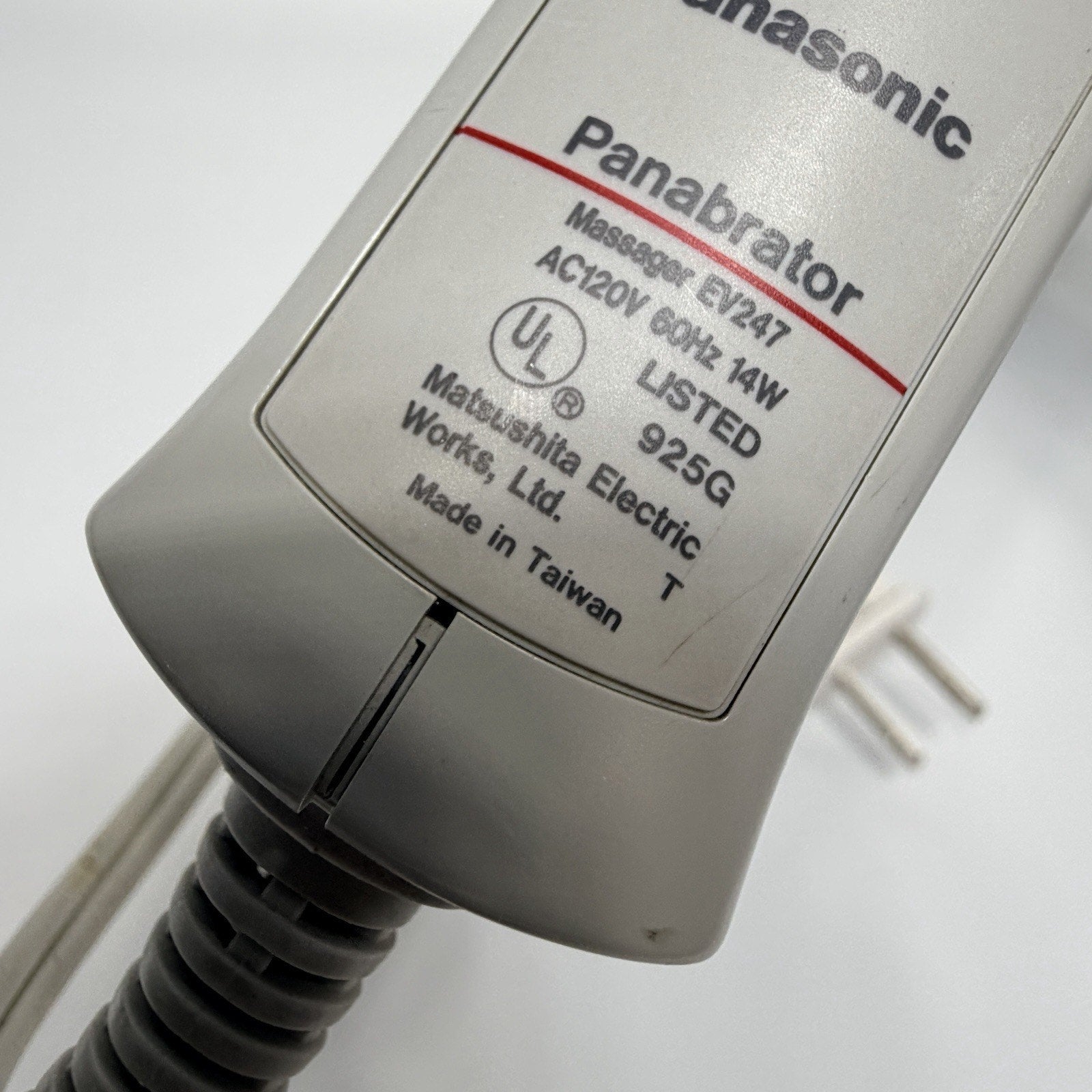 Panasonic Reach Easy EV247 Panabrator Massager Extendible W/ Heat Variable Speed