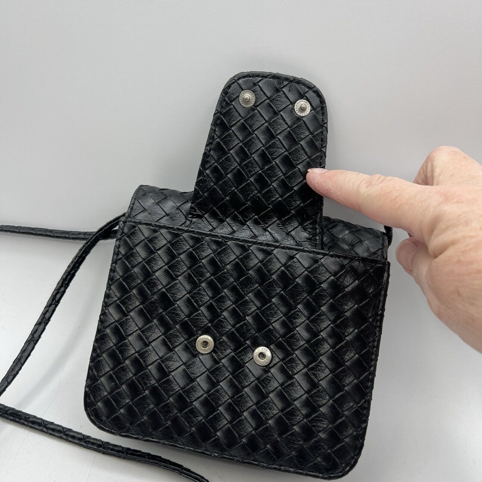 Small Black Travelon Black Woven Convertible Crossbody Belt Bag Fanny Purse 6"