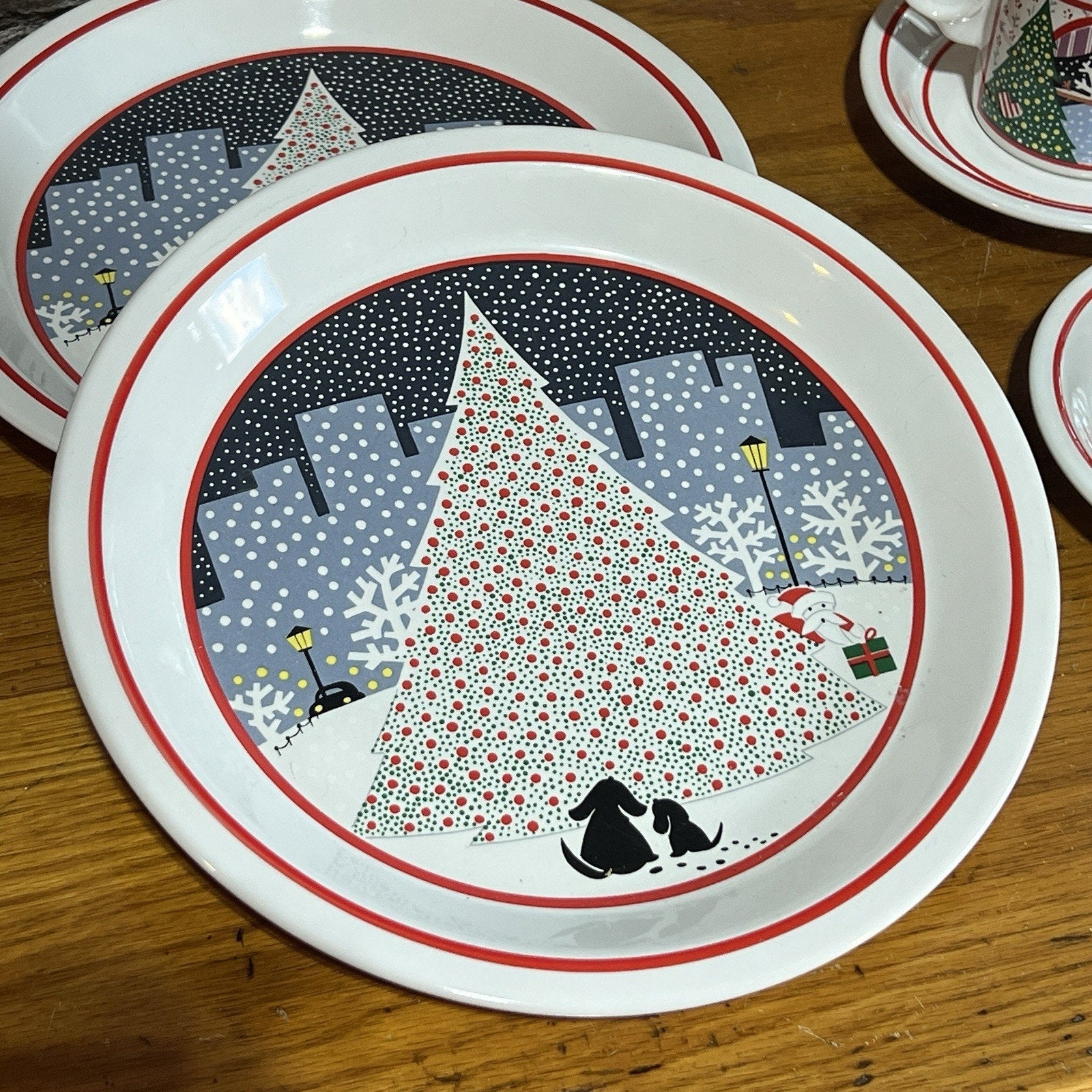Set 2 Noritake Twas the Night Before 8100 S Dinner Plates Mugs Scottie Dog