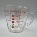 Vintage Glass Pyrex Liquid Measuring 2 Cup 516 Glass Red Letter D-Handle