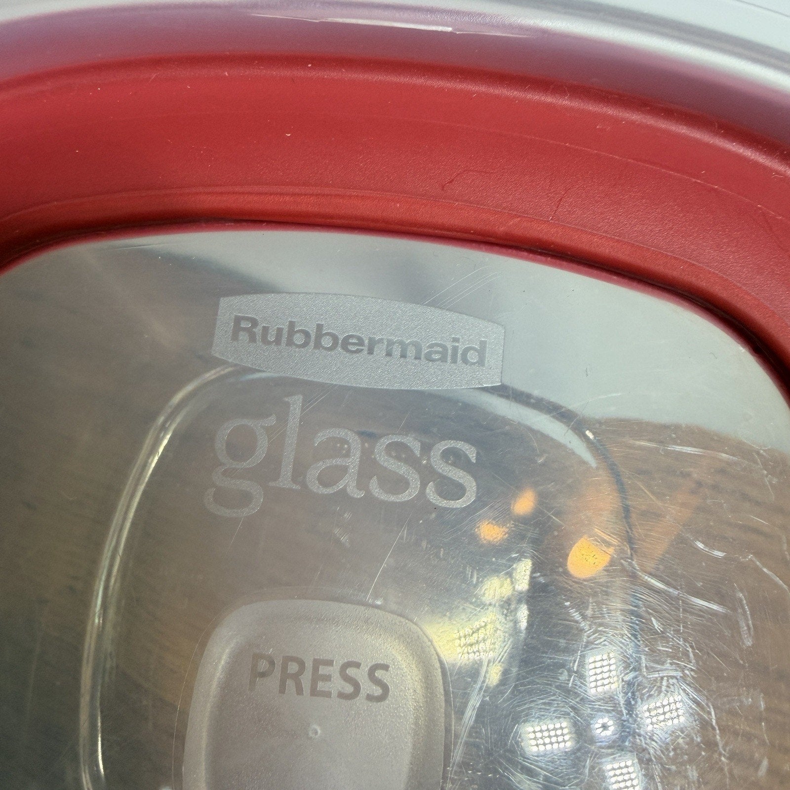 Rubbermaid 7N66 Glass Storage Container Large 11.5 cup Red Easy Find Lid