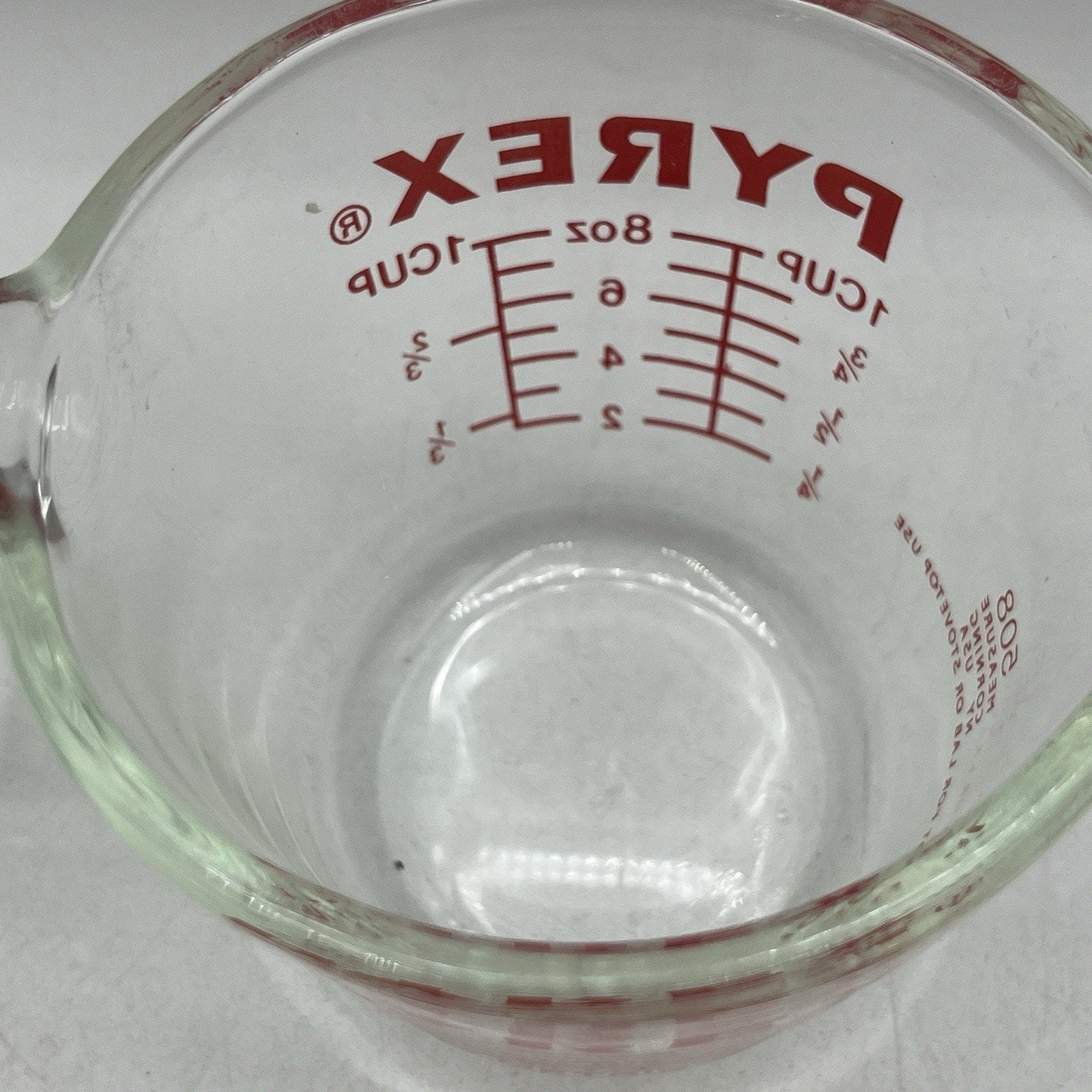 Vintage Pyrex 508 1 Cup 8 oz Glass Measuring Cup Red Lettering J Handle Baking