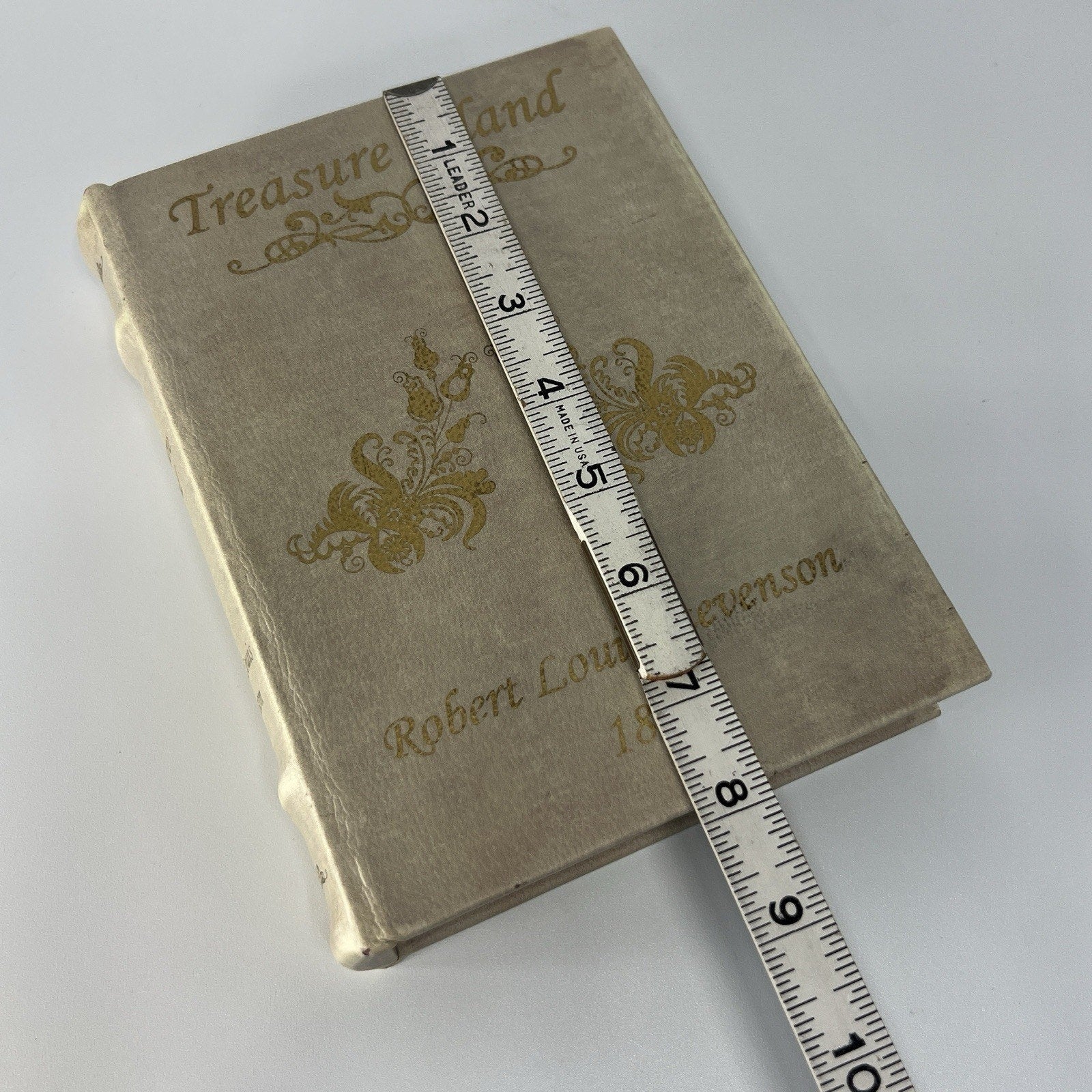 Faux Fake Book Storage Stash Box Library Safe Treasure Island Lined Gray Gold 8"