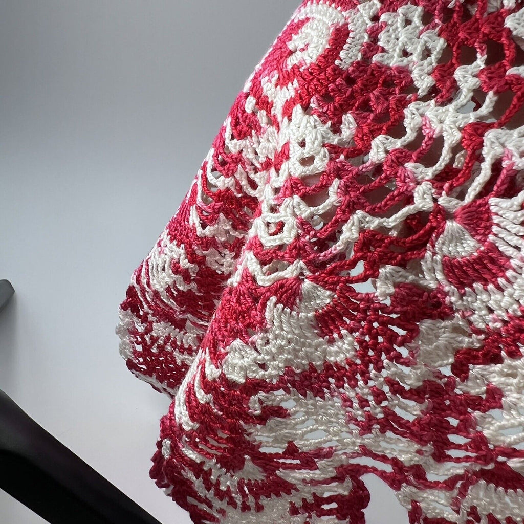 Vtg Red White Crocheted Flower Star Doily Handmade Dresser Scarf Table Decor 13"